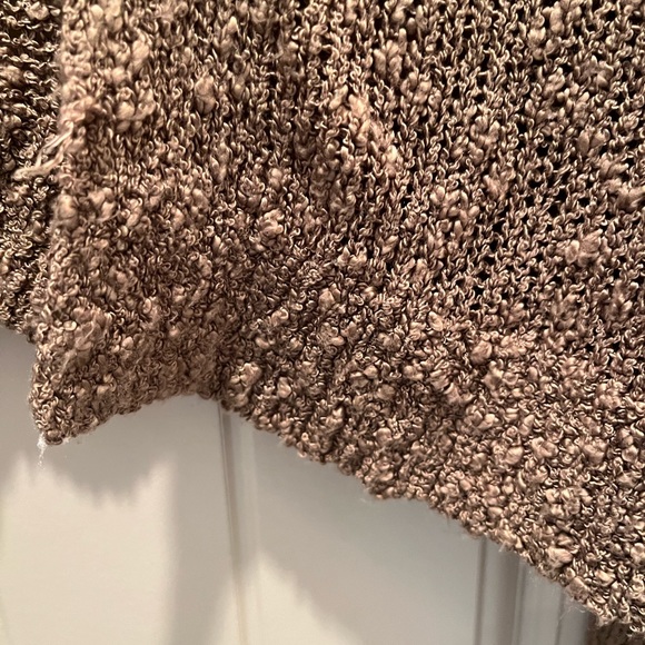 Urban Outfitters cropped brown long sleeve drop shoulder sweater - Picture 6 of 6